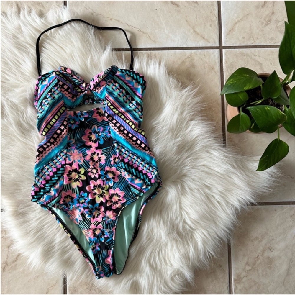 Bikini Nation Bandeau One Piece Monokini